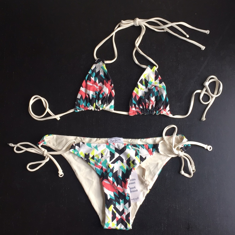 Fun print reversible bikini